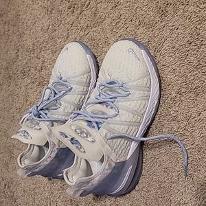 Nike lebron 18 new size 6youth boy